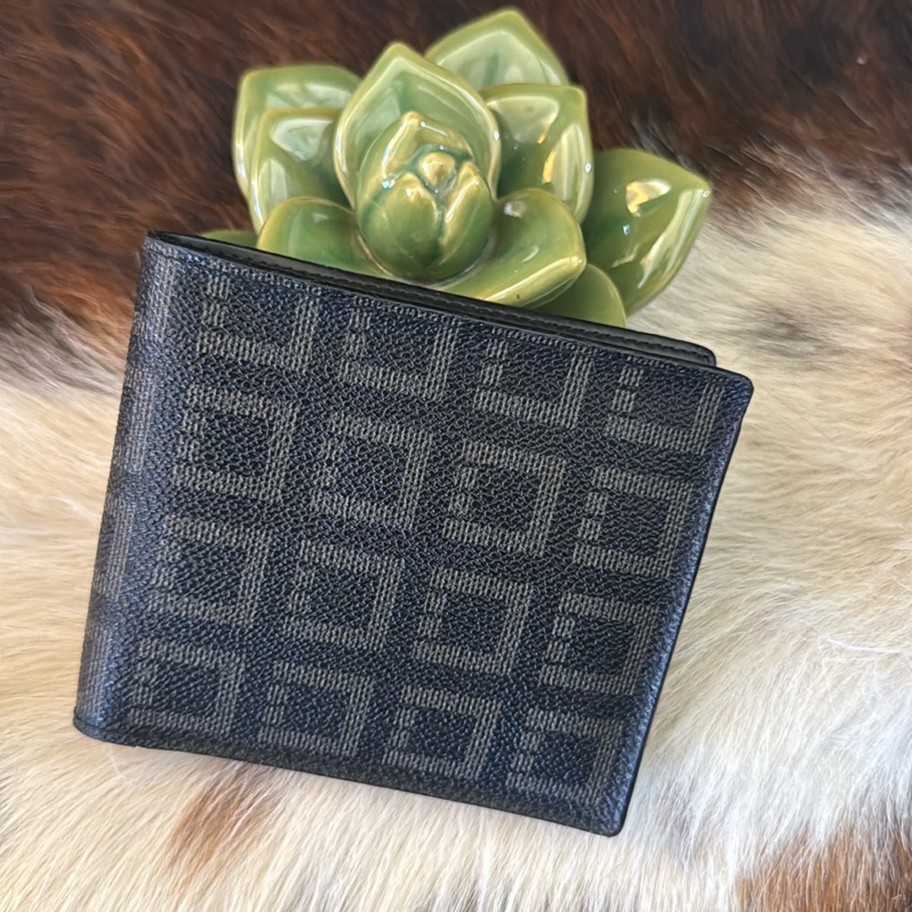 New S.T Dupont Leathe Signature Bifold